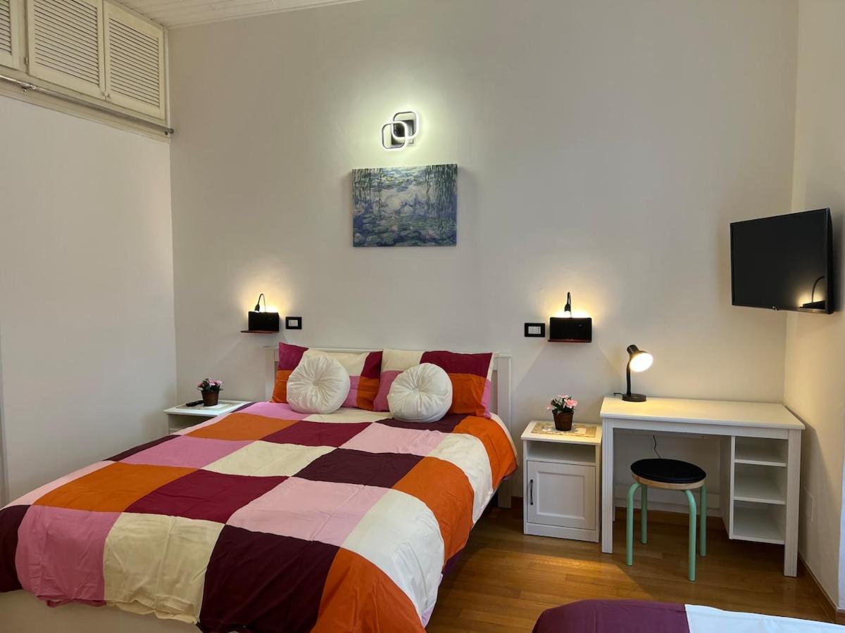Apartment Tiburtina68 *